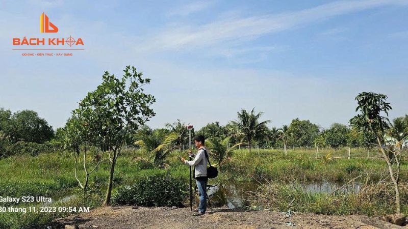 Các loại chân máy trắc địa phổ biến hiện nay