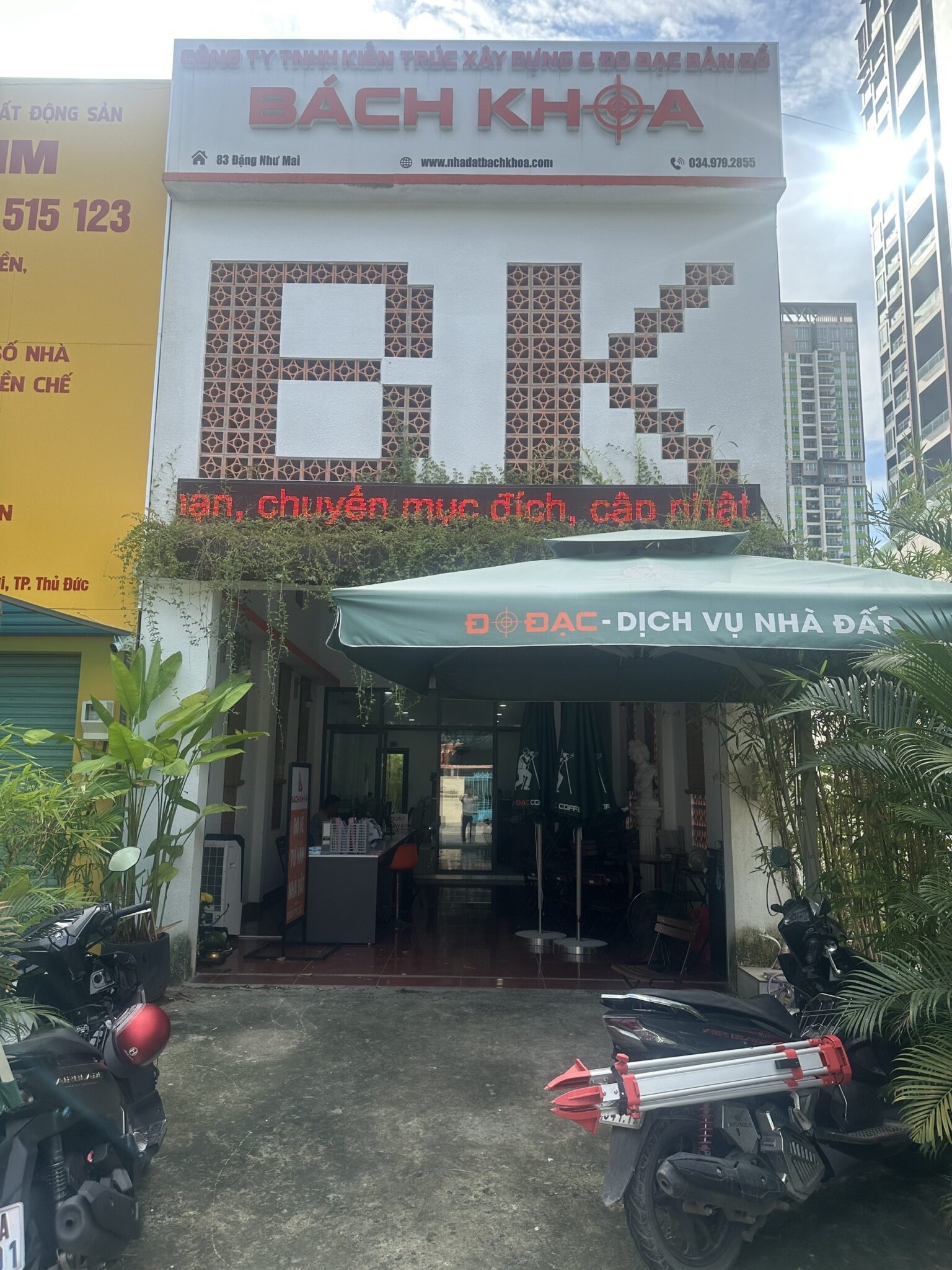 Trang chủ 18 Tru so chinh 1