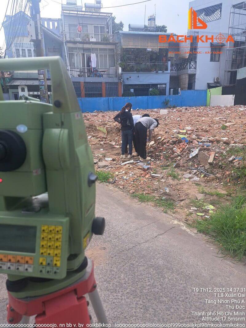 Hình ảnh đo đạc tại Tăng Nhơn Phú