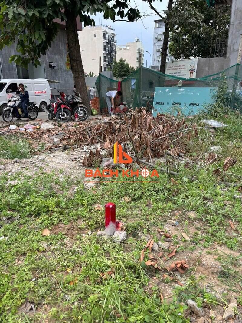 Kiểm tra và đối chiếu ranh giới đất ở đô thị ngoài thực địa