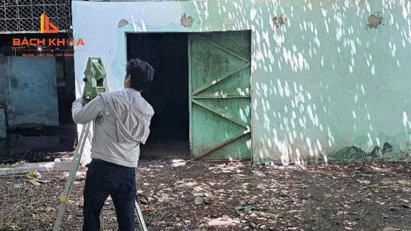 Đo Đạc Bằng RTK Là Gì? Hướng Dẫn Chi Tiết Cho Người Mới 2 Một bộ máy đo RTK hoàn chỉnh cần những gì?