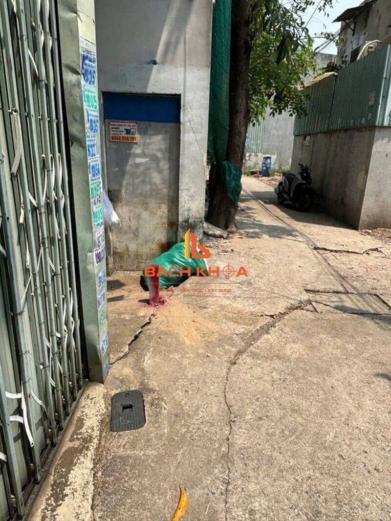 Hình ảnh mốc ranh rõ ràng sau khi hoàn thành đo đạc cho anh Quân.