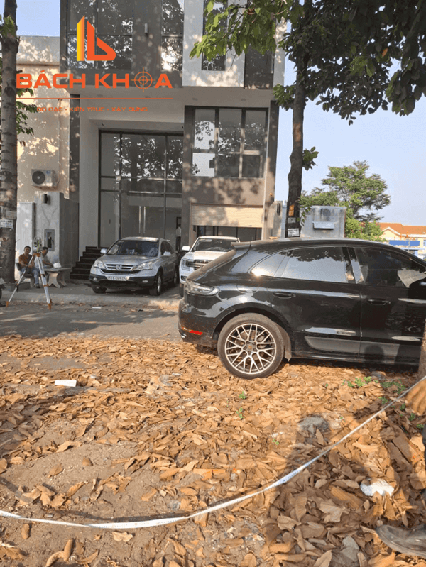 Công tác lấy tim mốc biệt thự thạnh mỹ lợi