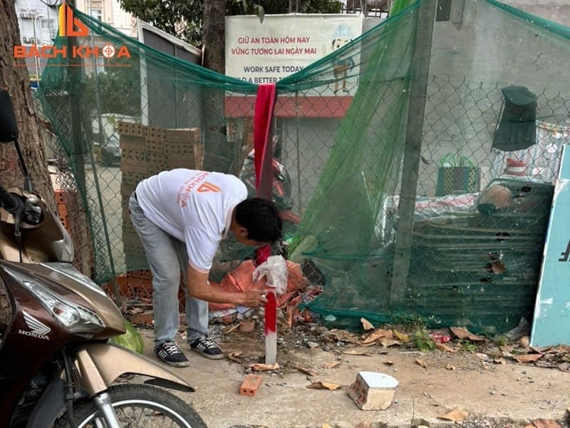 Đo Kiểm Tra Lộ Giới Thửa Đất: Quy Trình Chuẩn Chi Phí Dịch Vụ 2 Vì sao việc đo kiểm tra lộ giới thửa đất lại quan trọng?